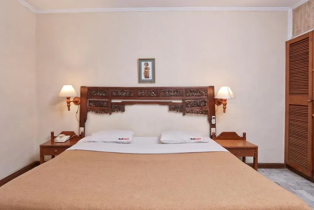 *** Guest house Reddoorz Near Kuta Beach Indonesia